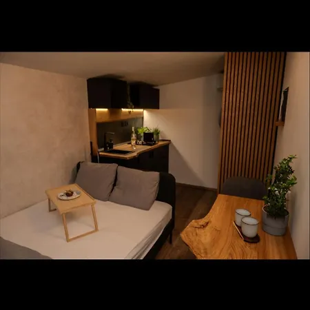 Posed Pod Hviezdami Orman Evi